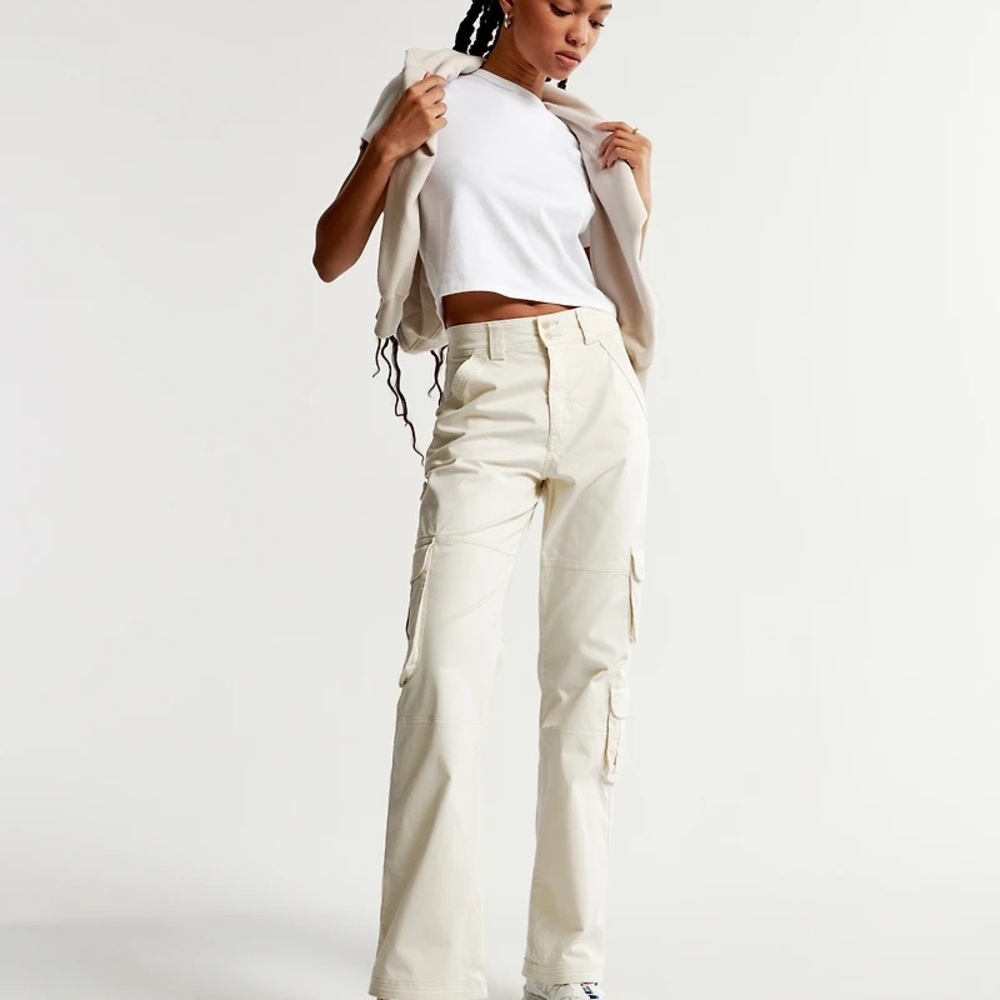 Abercrombie & Fitch Cream Cargo Pants